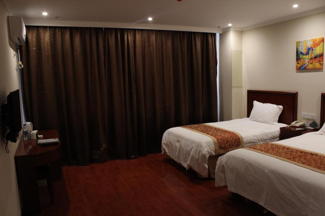 Greentree Inn Xinyang Gushi County Yucheng Avenue Express Hotel Yaowandukou Экстерьер фото